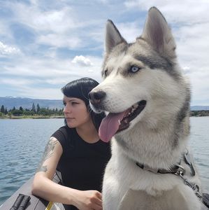 Meet your Posher, Val